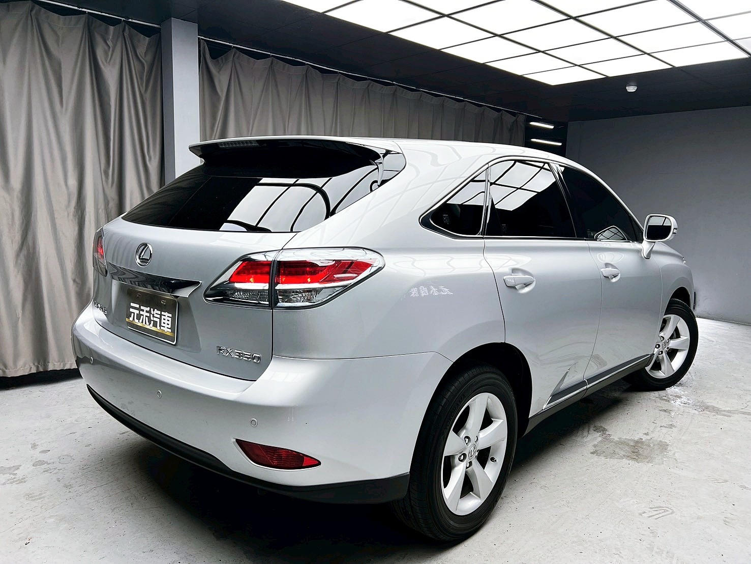全台到府賞車 2014 Lexus RX350 頂級版『小李經理』元禾國際車業/中古車/促銷中  第18張相片