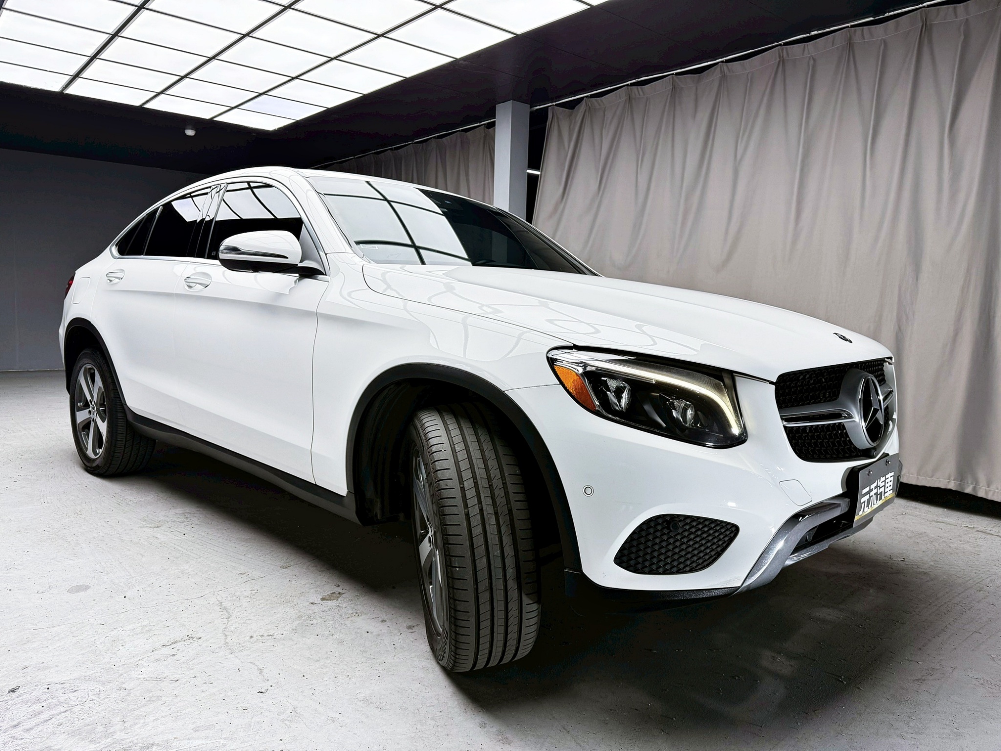 全台到府賞車 2017 Benz GLC300 Coupe 4MATIC C253型『小李經理』元禾國際車業/中古車/促銷中  第20張相片