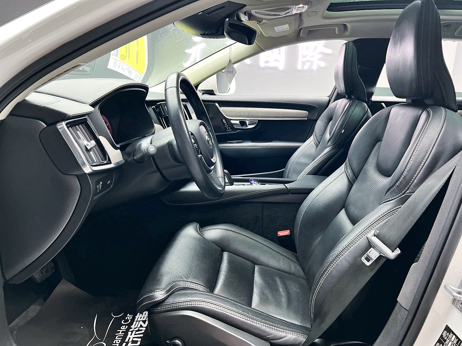 全台到府賞車 2021 Volvo V90 Cross Country B5 Momentum『小李經理』元禾國際車業/中古車/促銷中  第15張相片