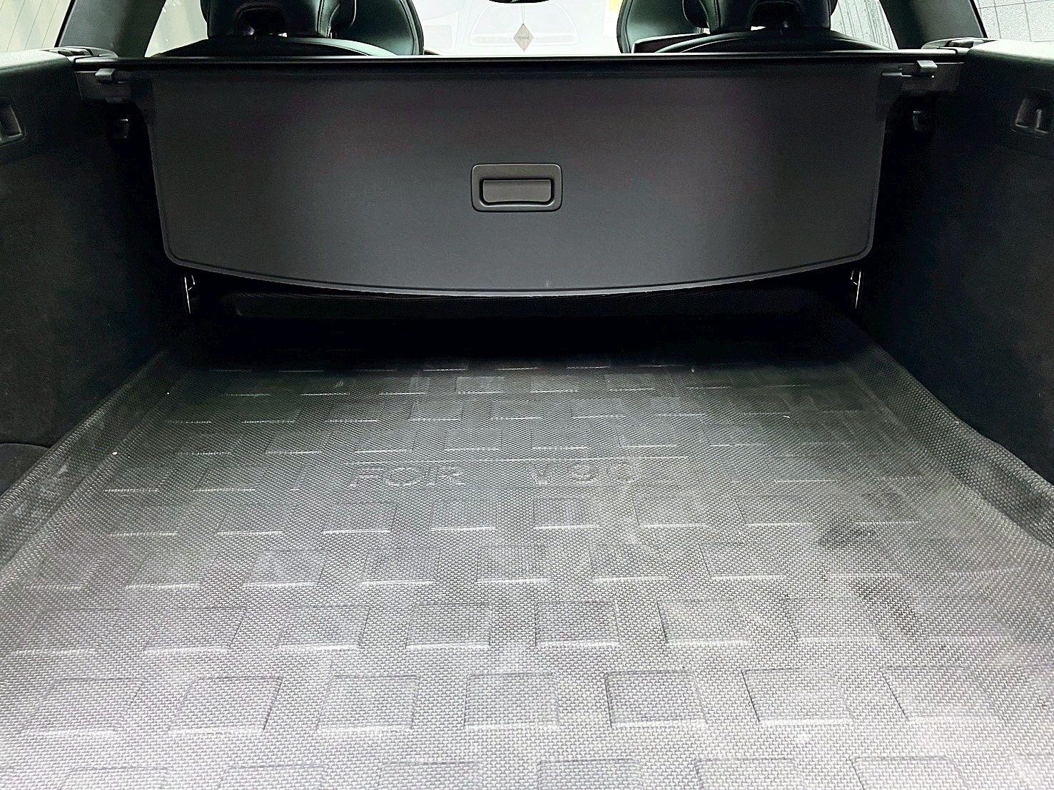 全台到府賞車 2021 Volvo V90 Cross Country B5 Momentum『小李經理』元禾國際車業/中古車/促銷中  第17張相片