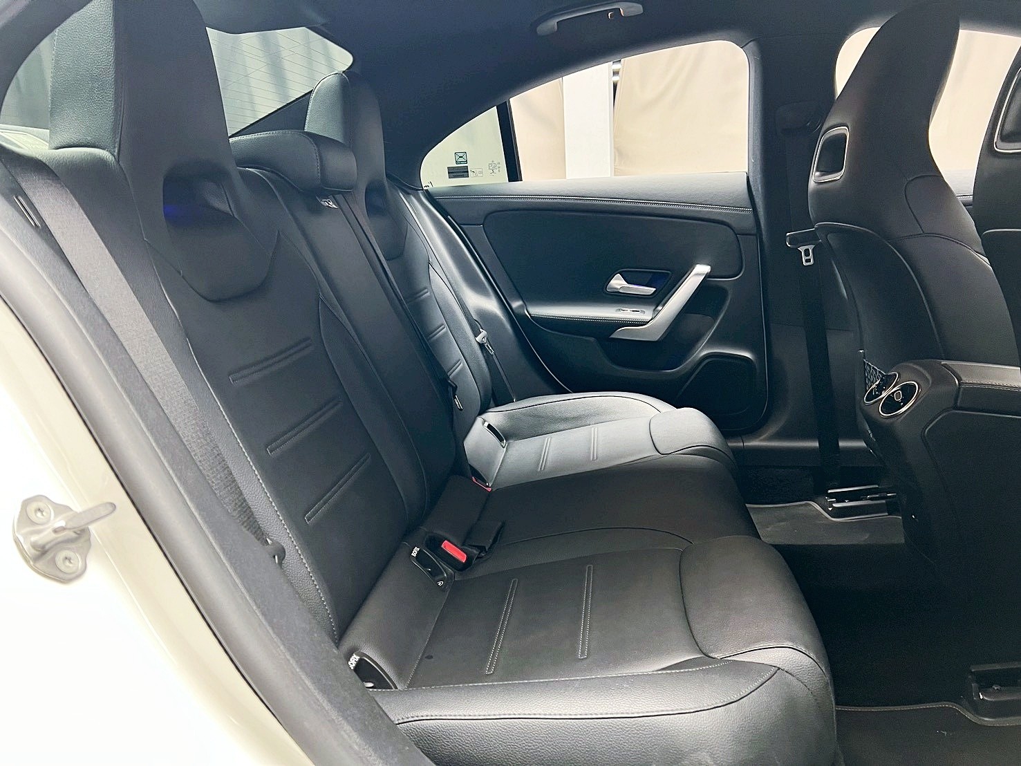 全台到府賞車 2020/21 Benz CLA200 C118型『小李經理』元禾國際車業/中古車/促銷中  第12張相片