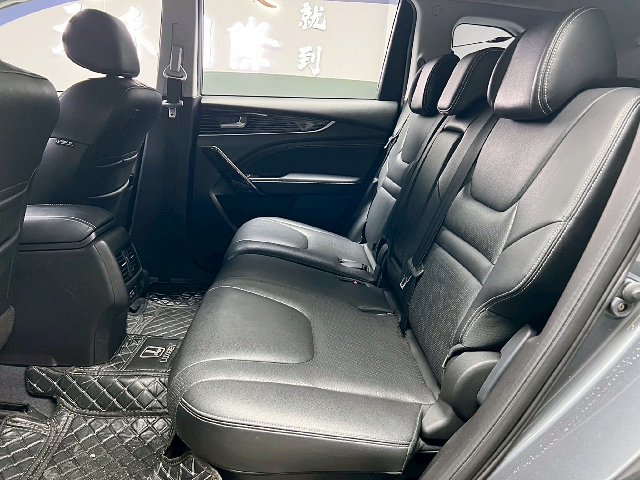 全台到府賞車 2020 Luxgen URX 五人座AR環景款『小李經理』元禾國際車業/中古車/促銷中  第13張相片