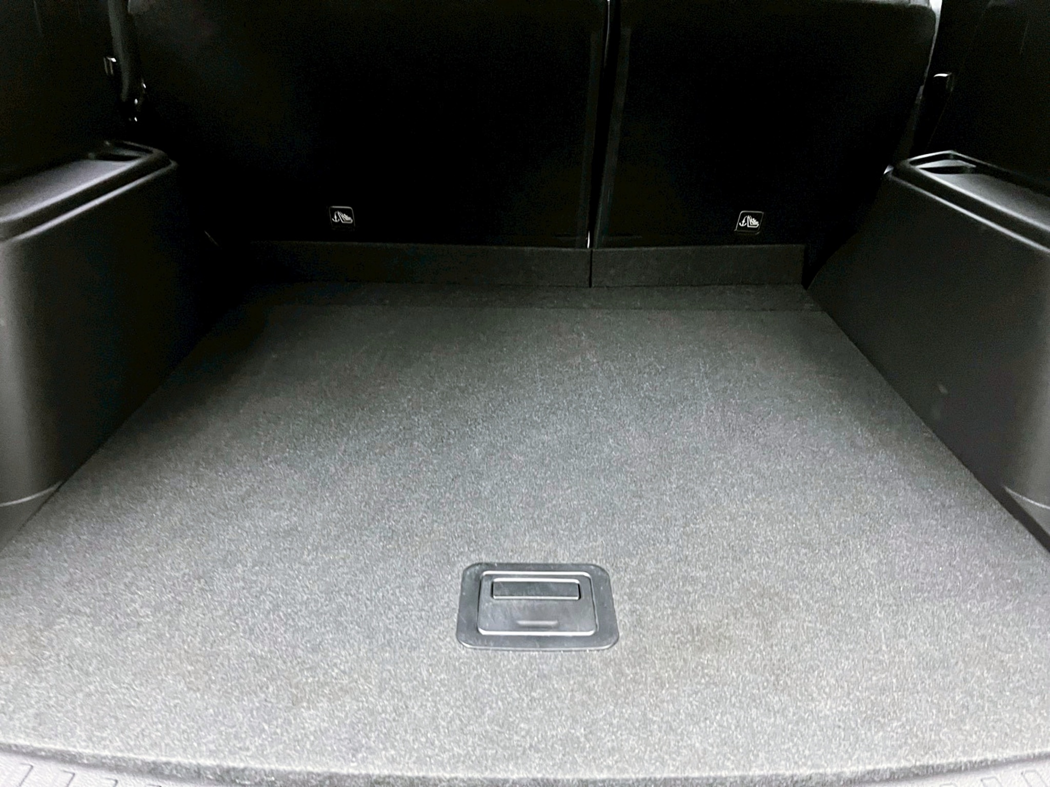 全台到府賞車 2020 Luxgen URX 五人座AR環景款『小李經理』元禾國際車業/中古車/促銷中  第17張相片