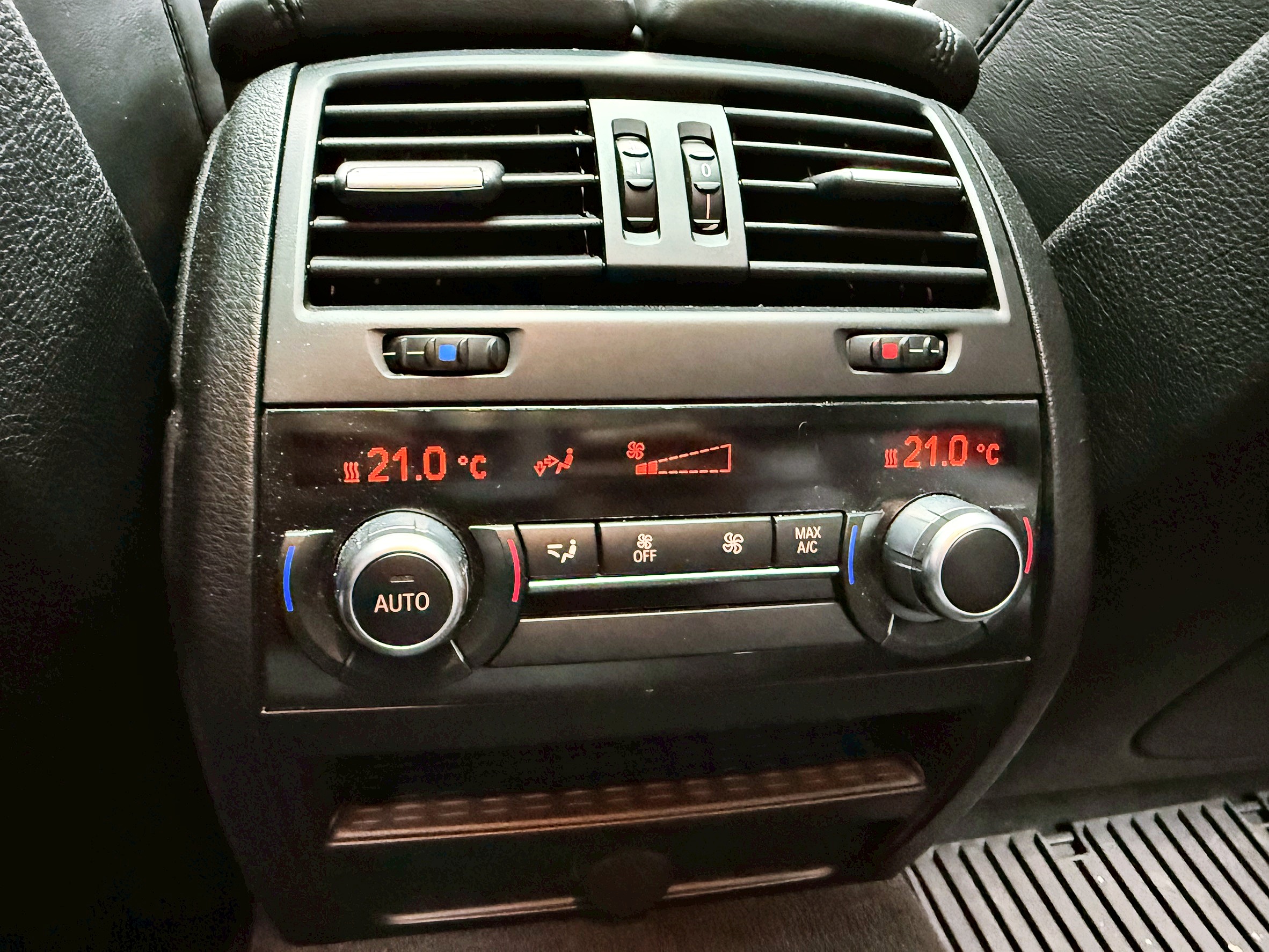 全台到府賞車 2016 BMW M5 Sedan Competition F10型(日規)『小李經理』元禾國際車業/中古車/促銷中  第12張相片