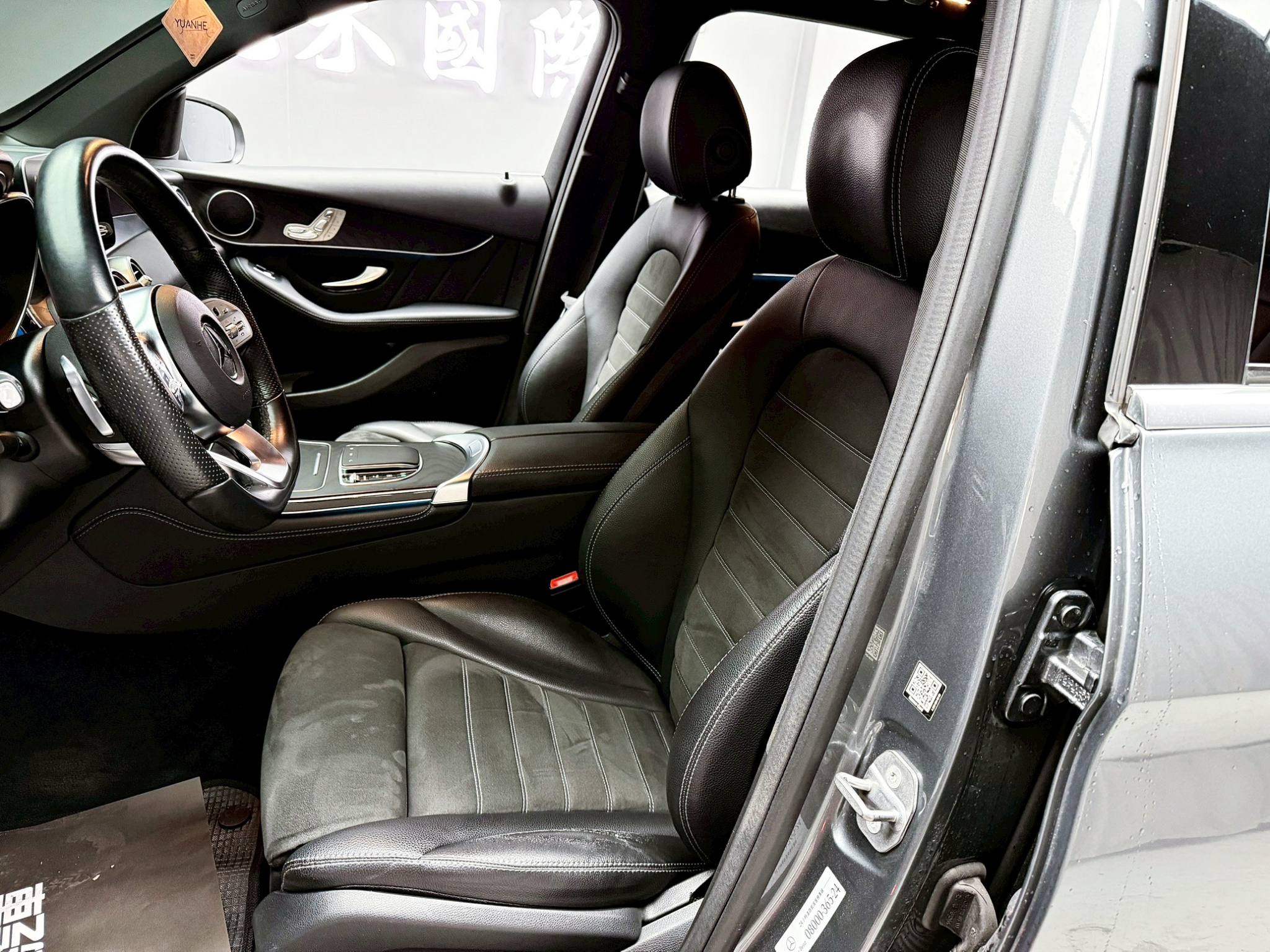 全台到府賞車 2019 Benz GLC300 4MATIC X253型『小李經理』元禾國際車業/中古車/促銷中  第9張相片