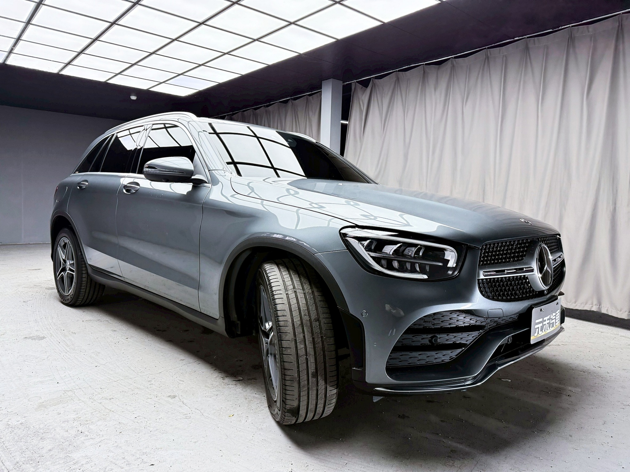 全台到府賞車 2019 Benz GLC300 4MATIC X253型『小李經理』元禾國際車業/中古車/促銷中  第15張相片