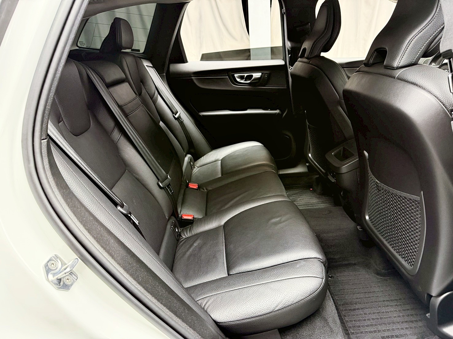 全台到府賞車 2020 Volvo XC60 B5 Momentum AWD『小李經理』元禾國際車業/中古車/促銷中  第12張相片