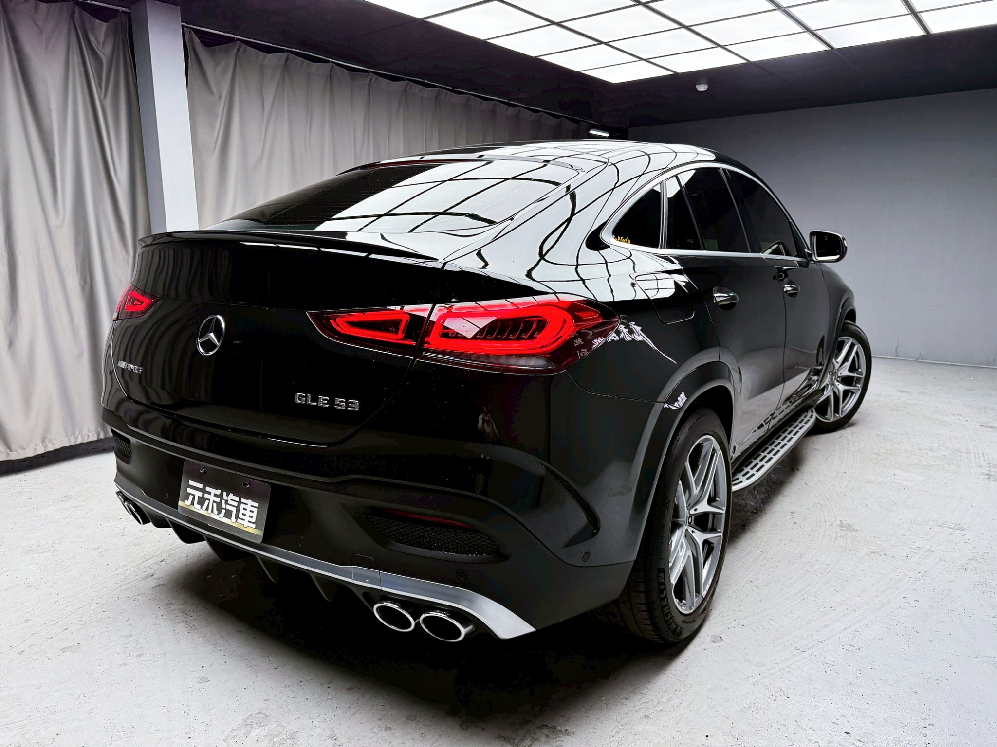 全台到府賞車 2022 Benz GLE53 Coupe AMG 4MATIC+ C167型『小李經理』元禾國際車業/中古車/促銷中  第19張相片