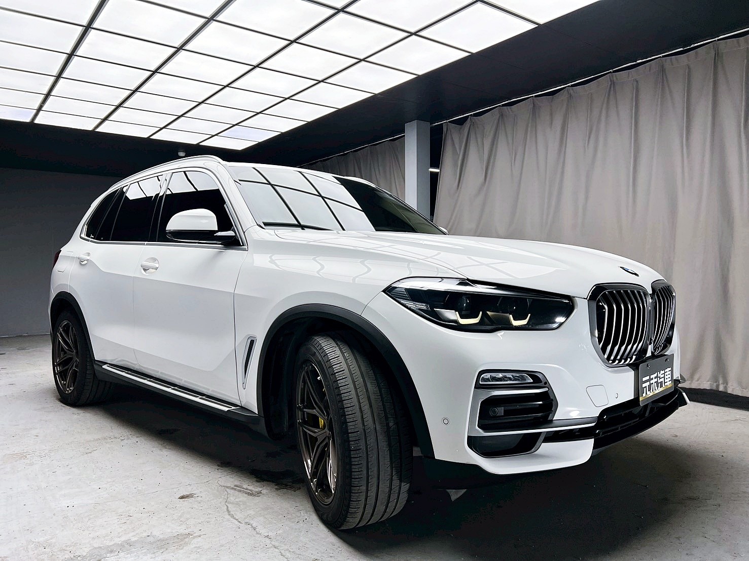 全台到府賞車 2019/20 BMW X5 xDrive25d 旗艦版『小李經理』元禾國際車業/中古車/促銷中  第19張相片