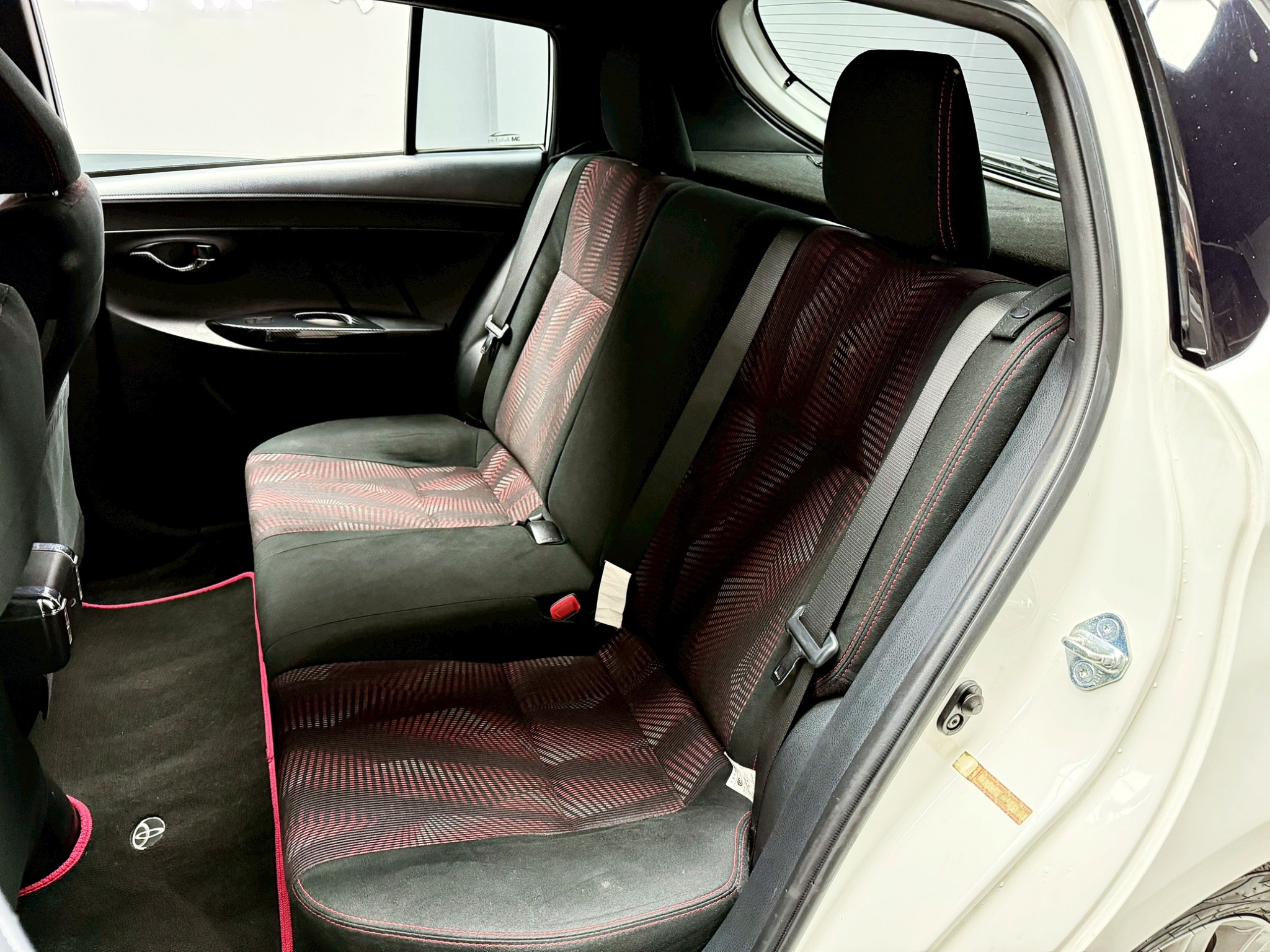 全台到府賞車 2016/17 Toyota Yaris 豪華S版『小李經理』元禾國際車業/中古車/促銷中  第12張相片