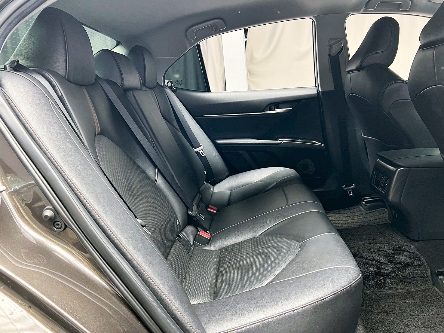 全台到府賞車 2019 Toyota Camry 豪華版『小李經理』元禾國際車業/中古車/促銷中  第13張相片