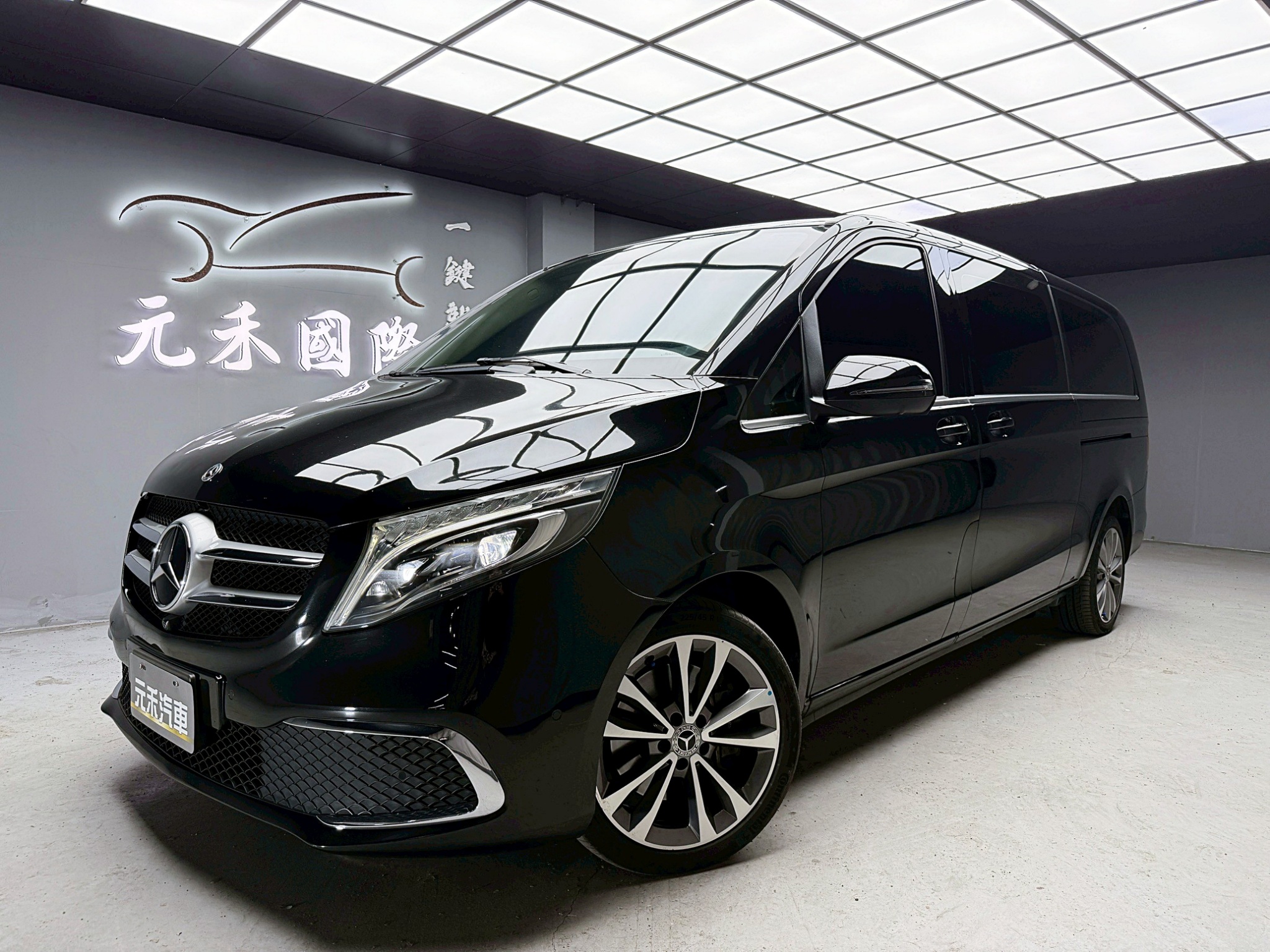 全台到府賞車 2022 Benz V300d Avantgarde W447型『小李經理』元禾國際車業/中古車/促銷中  第1張相片