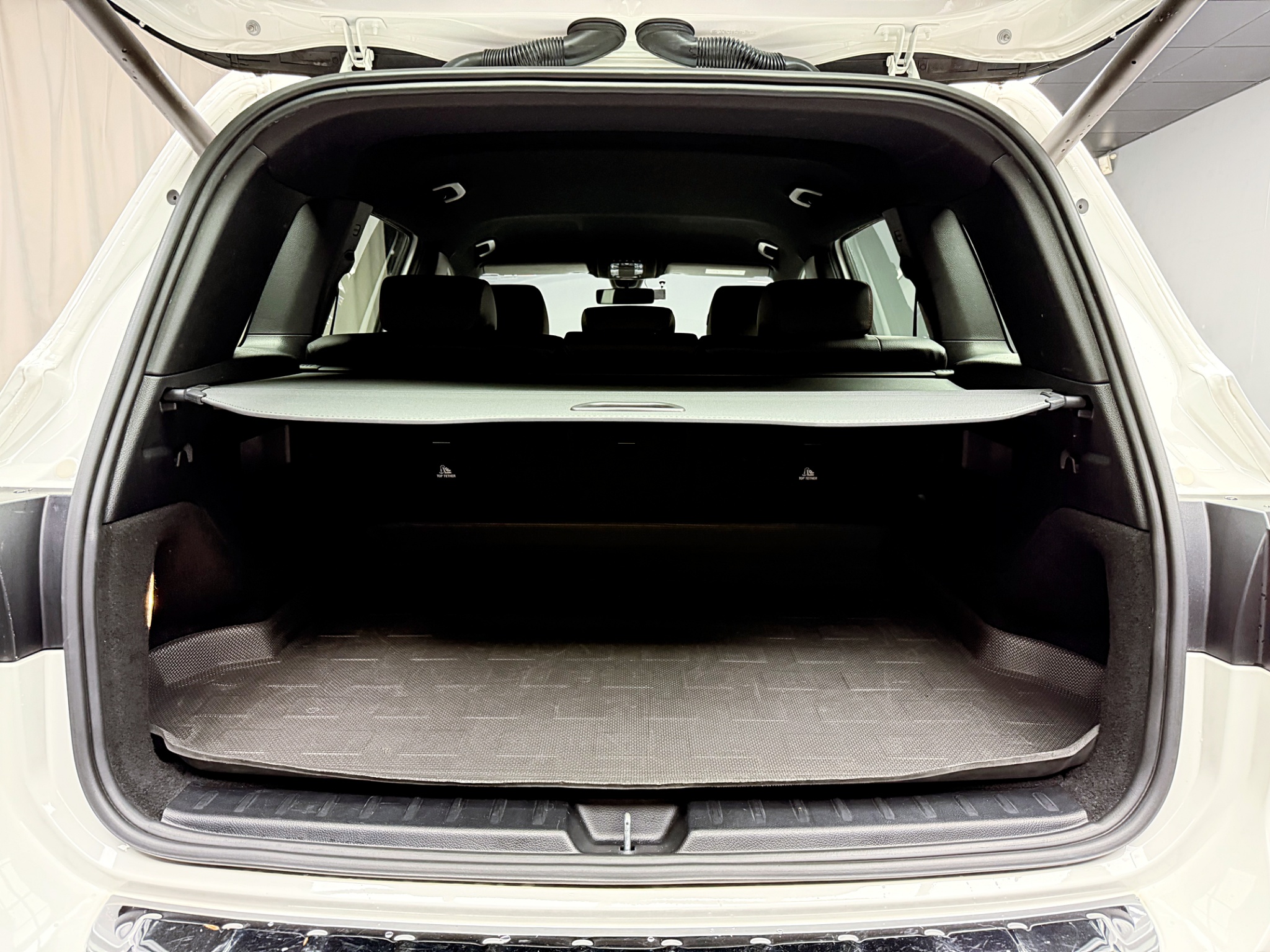 全台到府賞車 2020 Benz GLB200 X247型『小李經理』元禾國際車業/中古車/促銷中  第17張相片