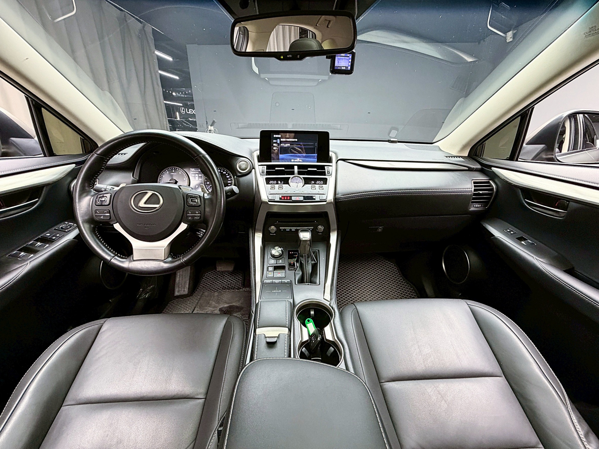 全台到府賞車 2018 Lexus NX200 豪華版『小李經理』元禾國際車業/中古車/促銷中  第11張相片