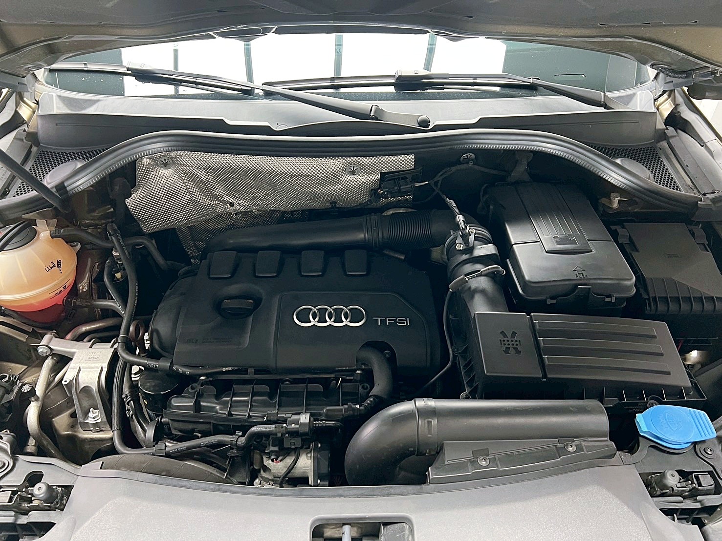 全台到府賞車 2012/13 Audi Q3 TFSI Quattro『小李經理』元禾國際車業/中古車/促銷中  第16張相片