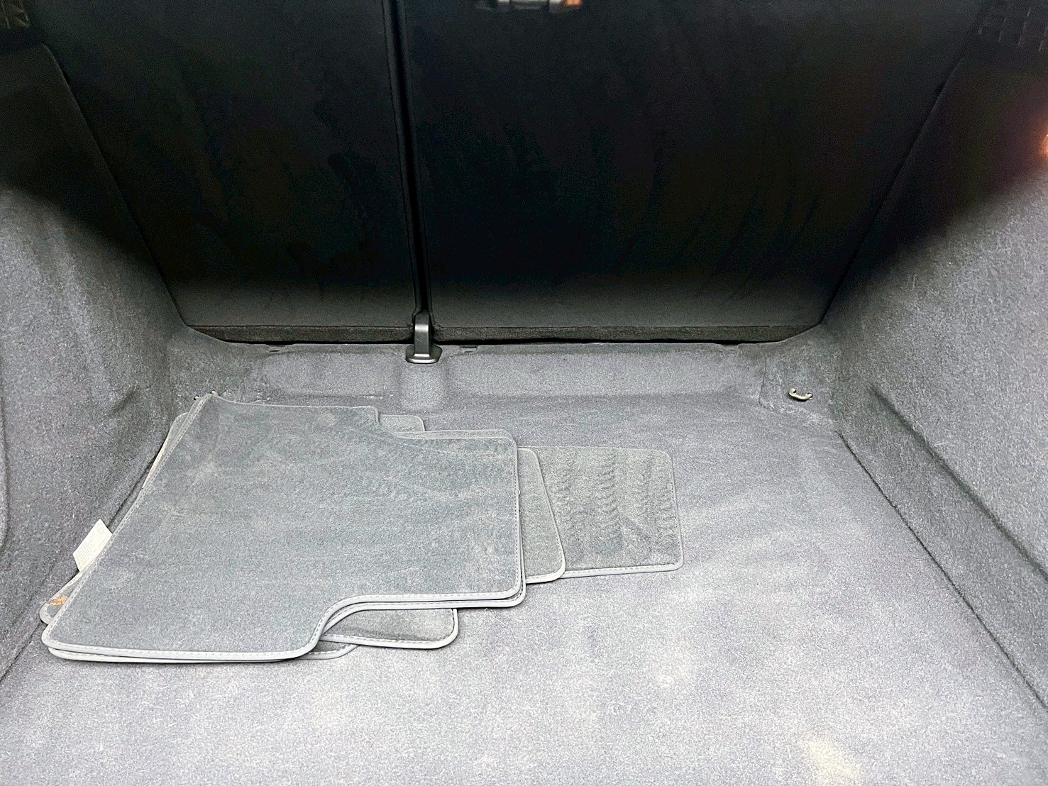 全台到府賞車 2012/13 Audi Q3 TFSI Quattro『小李經理』元禾國際車業/中古車/促銷中  第17張相片