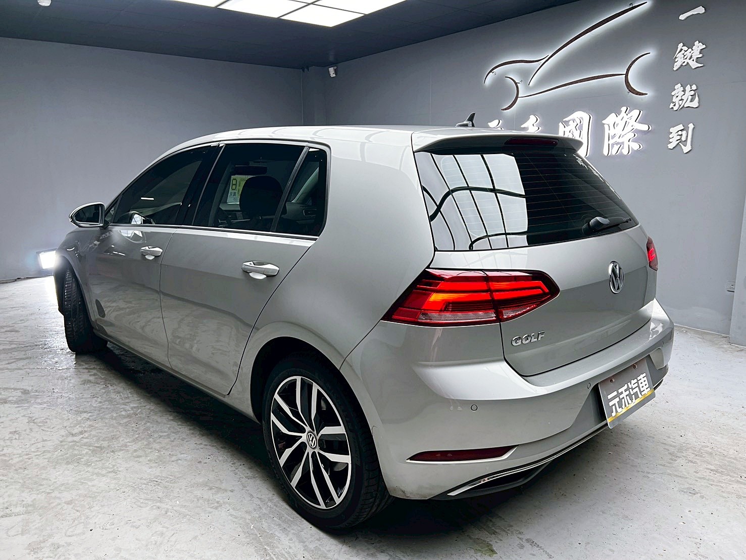 全台到府賞車 2020 Volkswagen Golf 280TSI Life『小李經理』元禾國際車業/中古車/促銷中  第3張相片