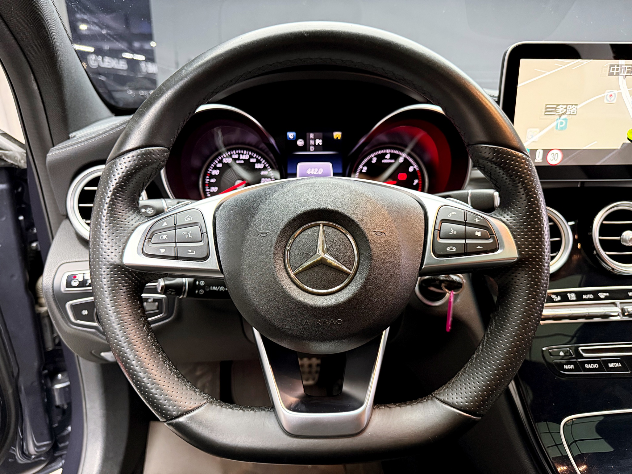 全台到府賞車 2015 Benz C250 Estate AMG Line S205型『小李經理』元禾國際車業/中古車/促銷中  第9張相片