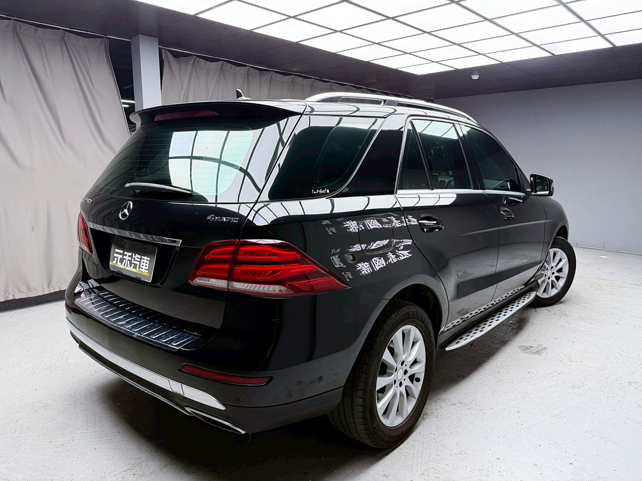 全台到府賞車 2016/17 Benz GLE250d 4MATIC W166型『小李經理』元禾國際車業/中古車/促銷中  第17張相片