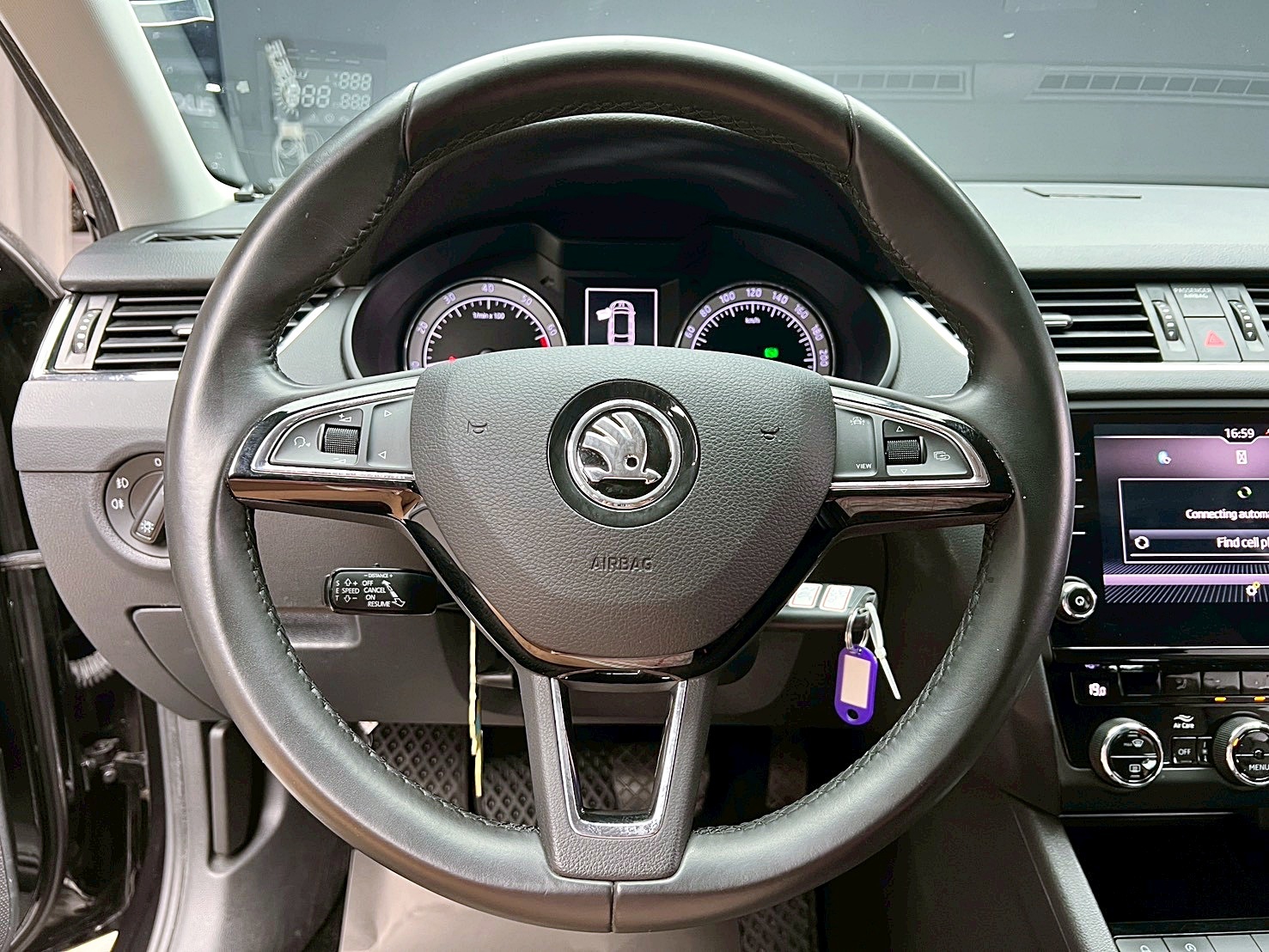 全台到府賞車 2019 Skoda Octavia Combi TSI『小李經理』元禾國際車業/中古車/促銷中  第7張相片