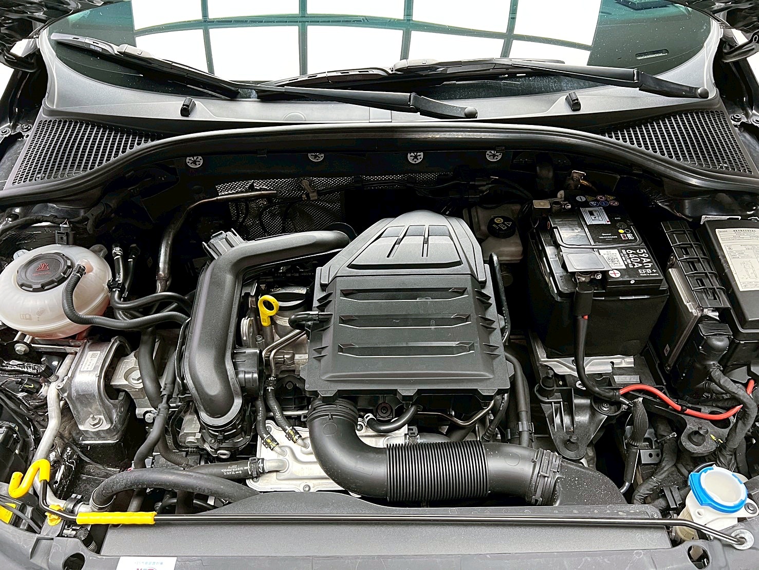 全台到府賞車 2019 Skoda Octavia Combi TSI『小李經理』元禾國際車業/中古車/促銷中  第16張相片