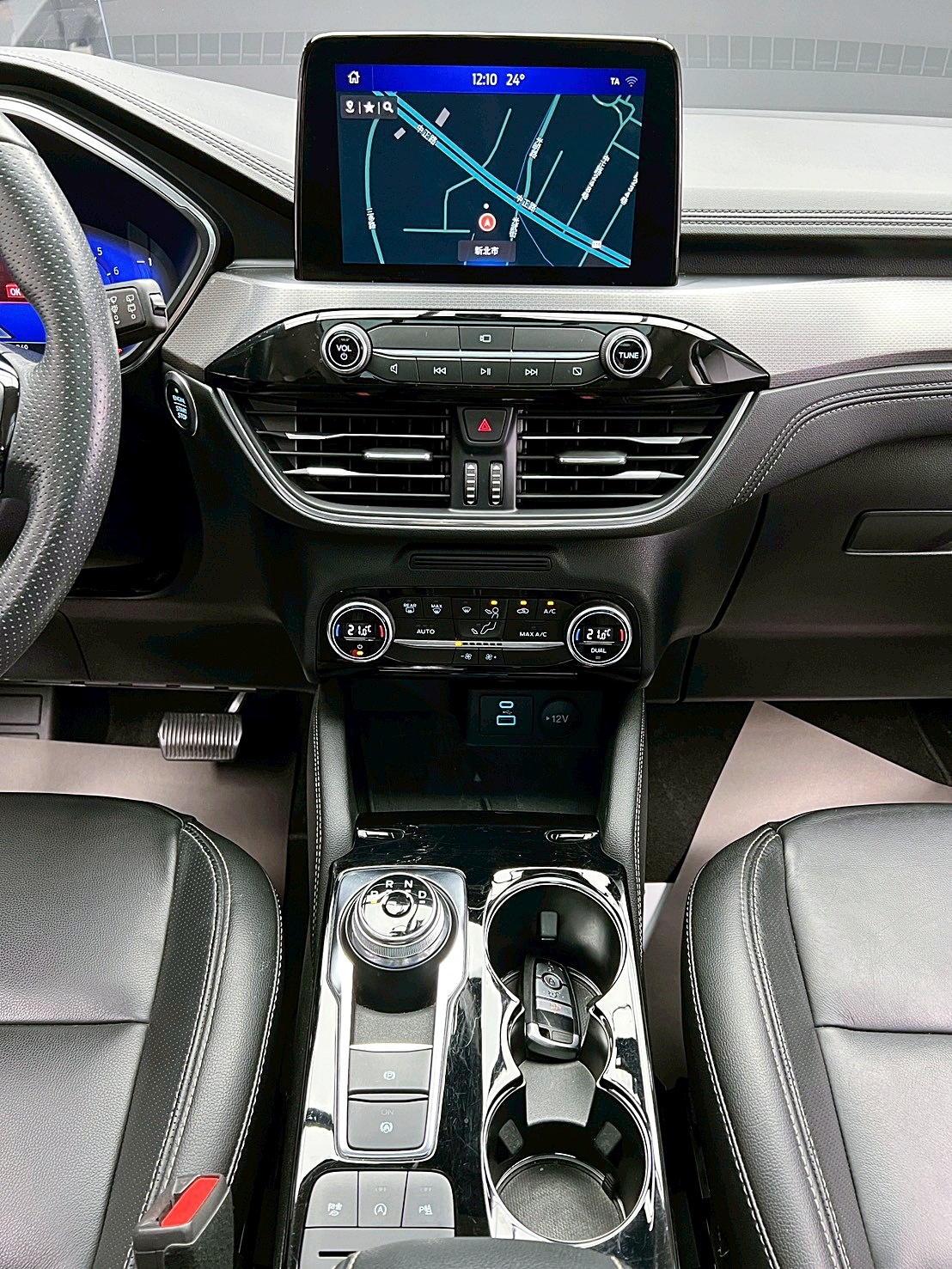 全台到府賞車 2022 Ford Kuga EcoBoost 180匹 旗艦X版『小李經理』元禾國際車業/中古車/促銷中  第8張相片