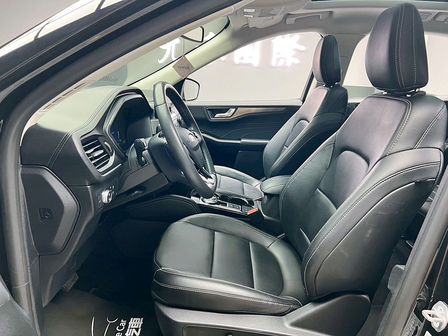 全台到府賞車 2022 Ford Kuga EcoBoost 180匹 旗艦X版『小李經理』元禾國際車業/中古車/促銷中  第15張相片