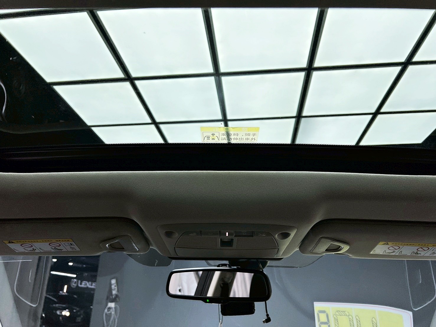 全台到府賞車 2017 Infiniti Q50 旗艦款『小李經理』元禾國際車業/中古車/促銷中  第9張相片