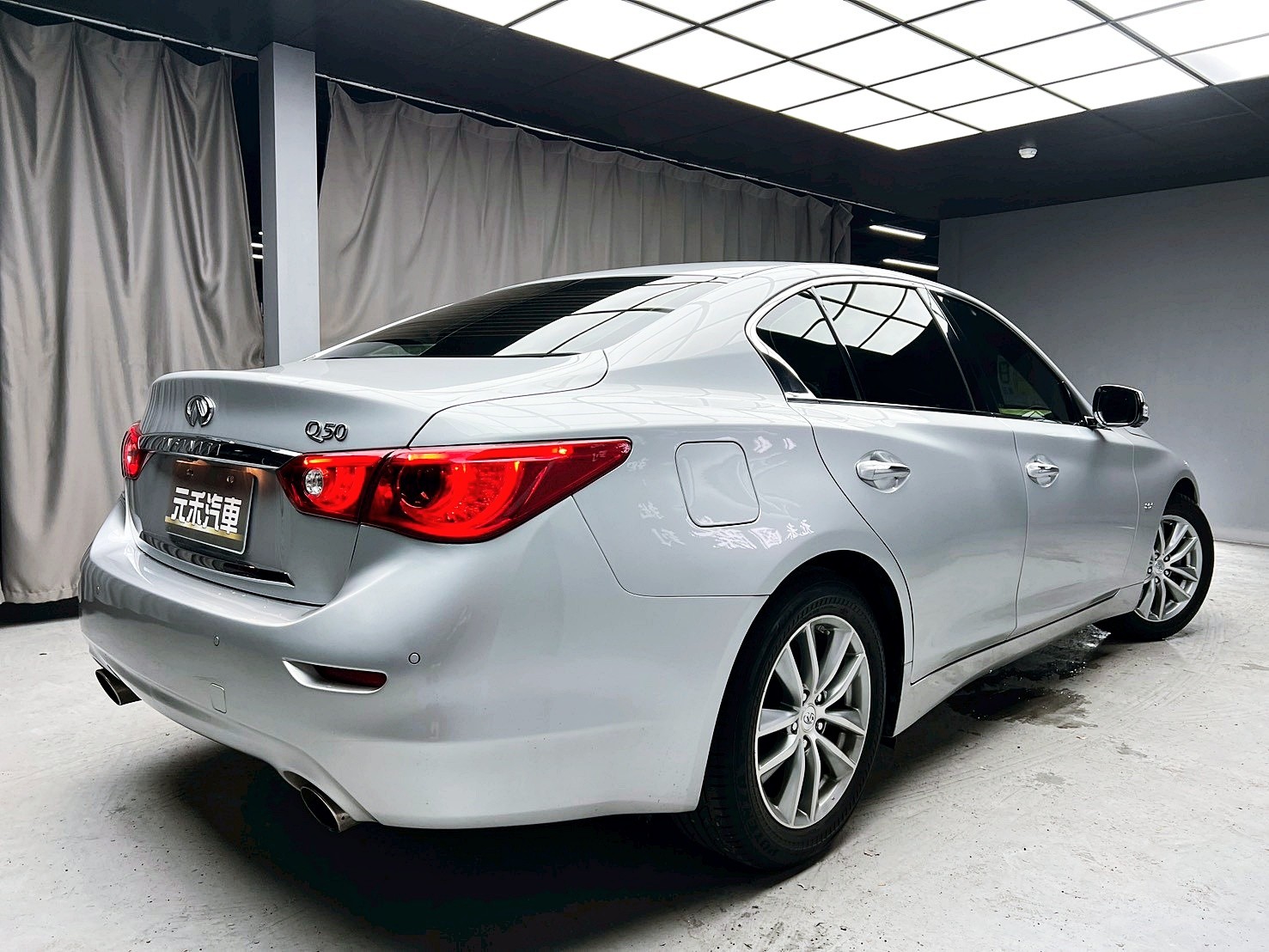 全台到府賞車 2017 Infiniti Q50 旗艦款『小李經理』元禾國際車業/中古車/促銷中  第20張相片