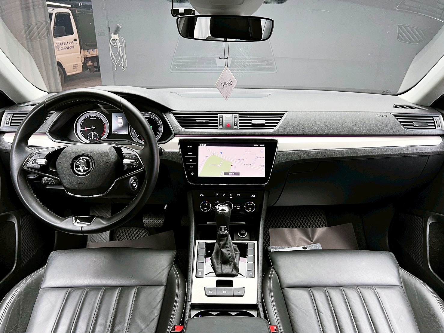 全台到府賞車 2021 Skoda Superb Sedan TSI 菁英版『小李經理』元禾國際車業/中古車/促銷中  第9張相片