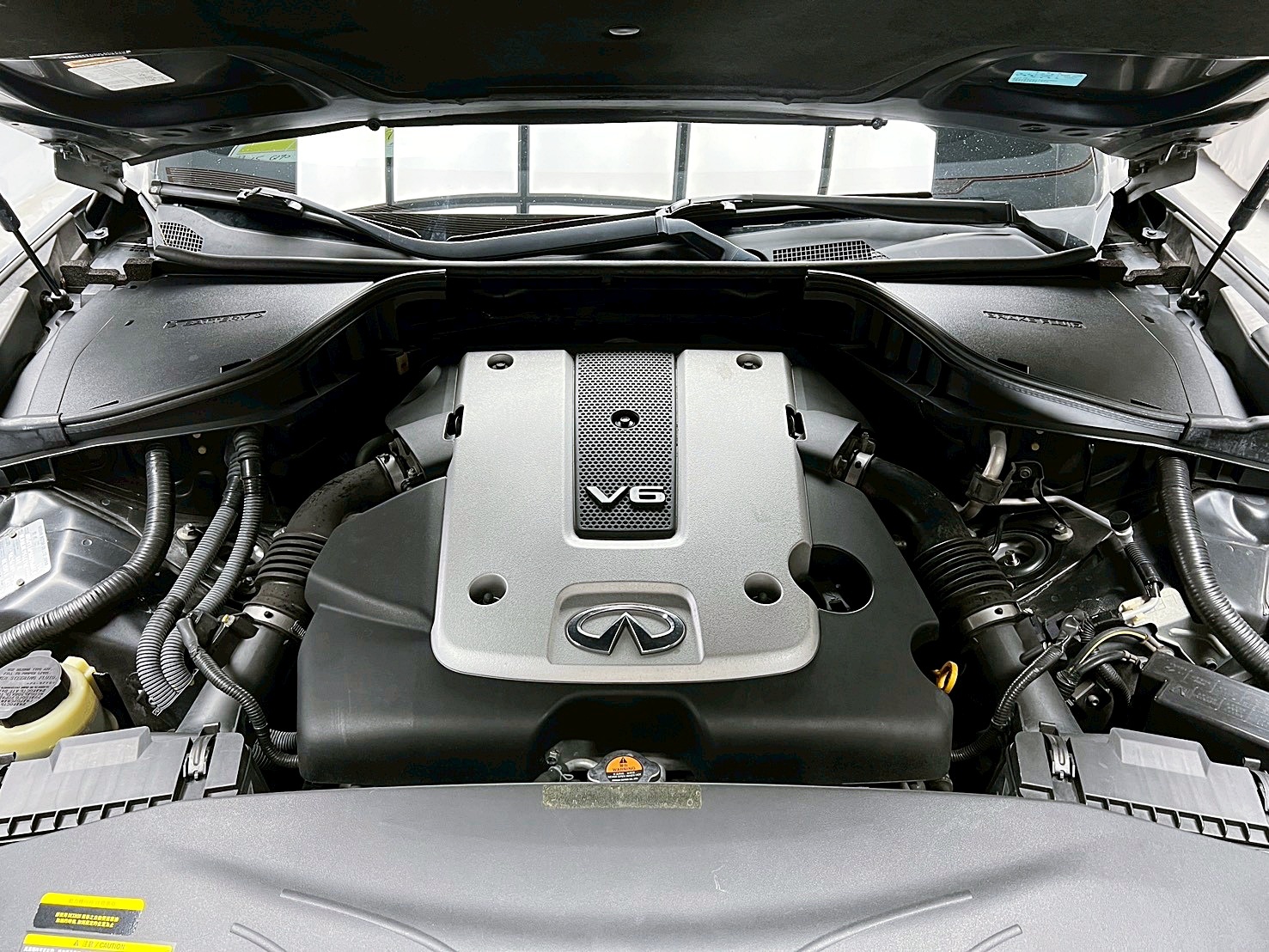 全台到府賞車 2015 Infiniti Q70 V6『小李經理』元禾國際車業/中古車/促銷中  第16張相片