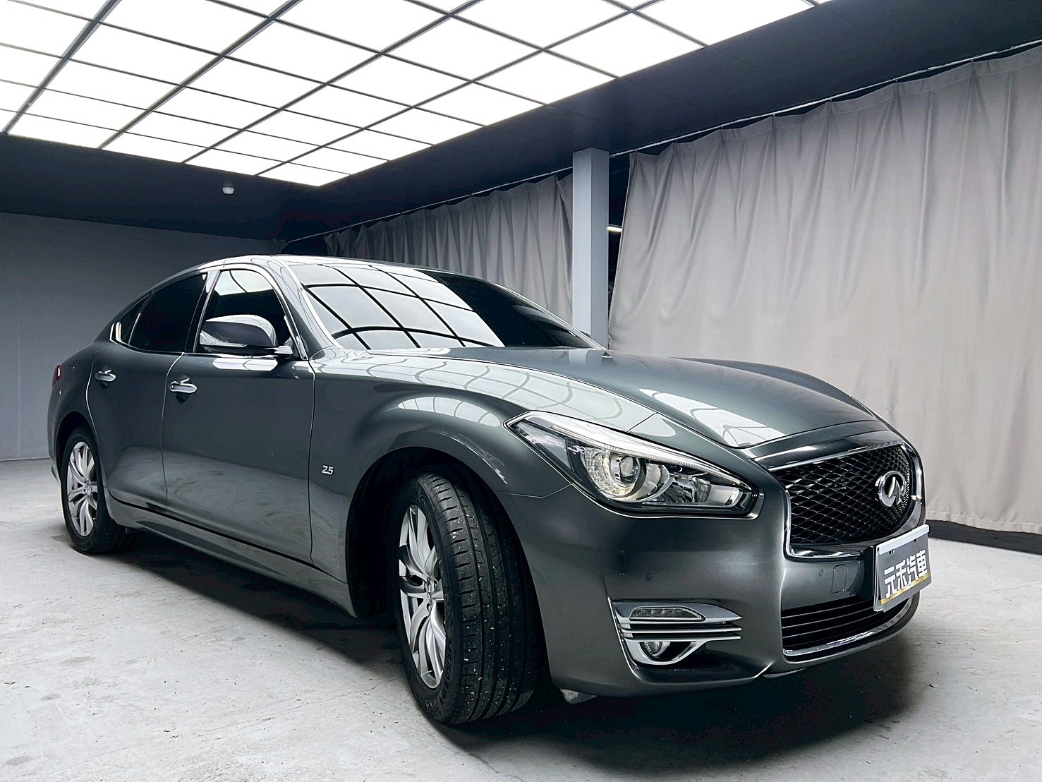 全台到府賞車 2015 Infiniti Q70 V6『小李經理』元禾國際車業/中古車/促銷中  第19張相片