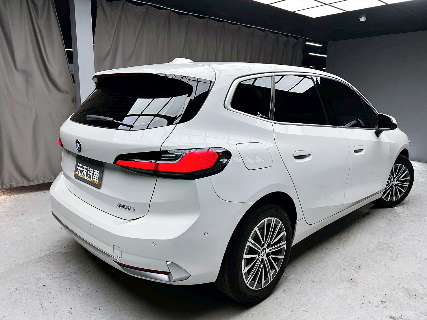 全台到府賞車 2022/23 BMW 220i Active Tourer Luxury『小李經理』元禾國際車業/中古車/促銷中  第18張相片