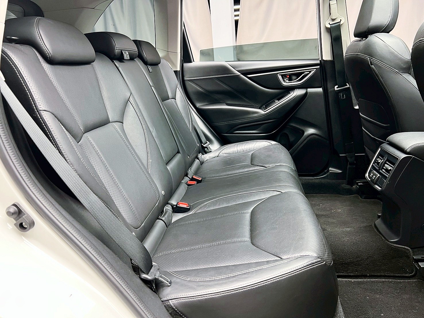 全台到府賞車 2018/19 Subaru Forester i-S EyeSight『小李經理』元禾國際車業/中古車/促銷中  第12張相片