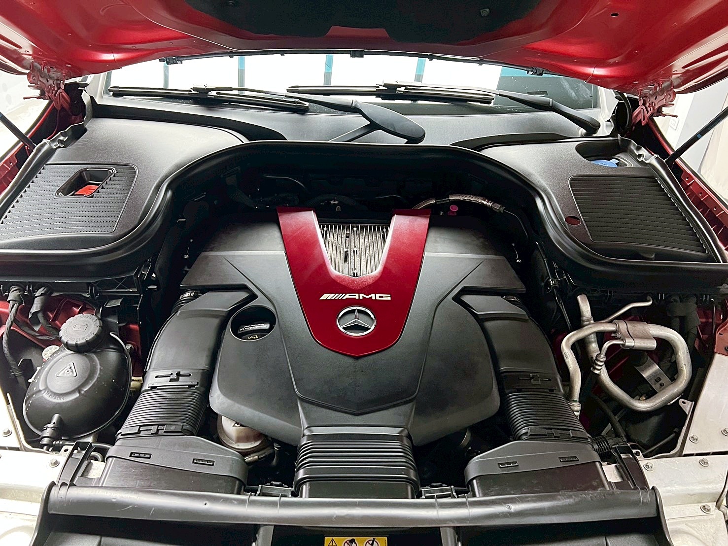 全台到府賞車 2017 Benz GLC43 Coupe AMG 4MATIC C253型『小李經理』元禾國際車業/中古車/促銷中  第16張相片