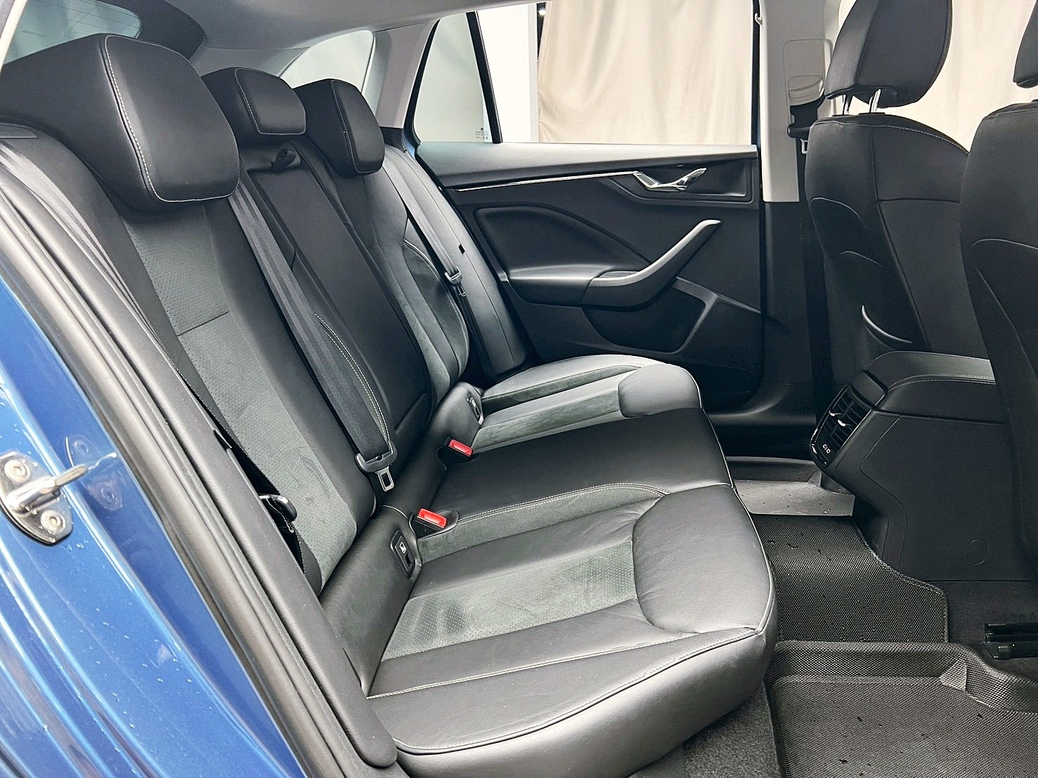 全台到府賞車 2020 Skoda Scala TSI 豪華動能版『小李經理』元禾國際車業/中古車/促銷中  第12張相片