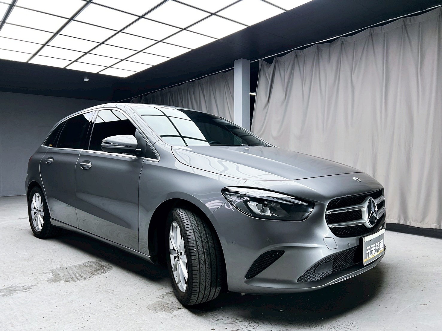 全台到府賞車 2019/20 Benz B200 W247型『小李經理』元禾國際車業/中古車/促銷中  第19張相片