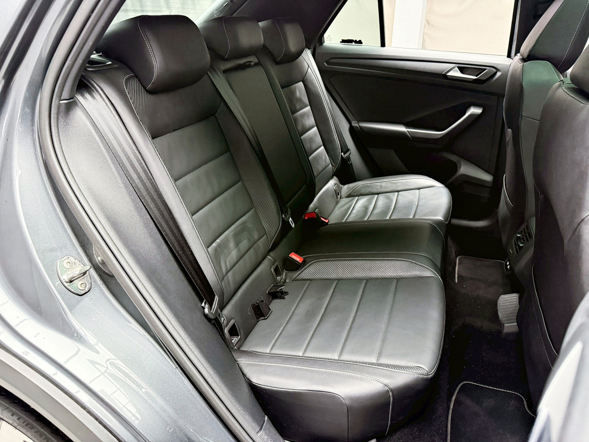 全台到府賞車 2022 Volkswagen T-ROC 330TSI R-Line Performance『小李經理』元禾國際車業/中古車/促銷中  第15張相片