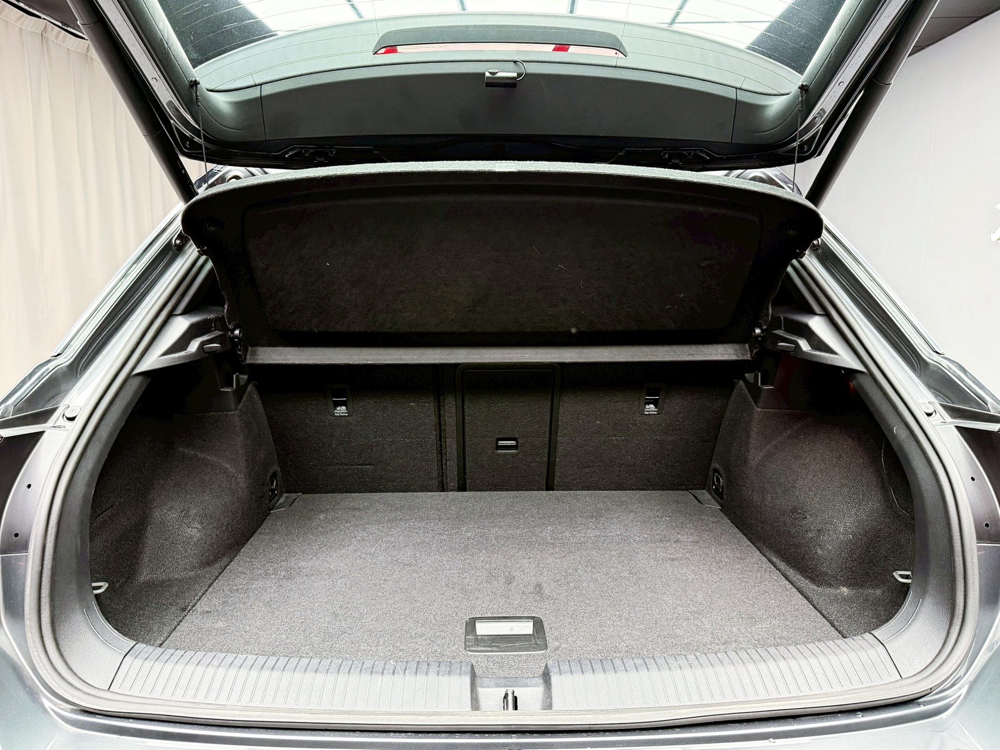 全台到府賞車 2022 Volkswagen T-ROC 330TSI R-Line Performance『小李經理』元禾國際車業/中古車/促銷中  第18張相片