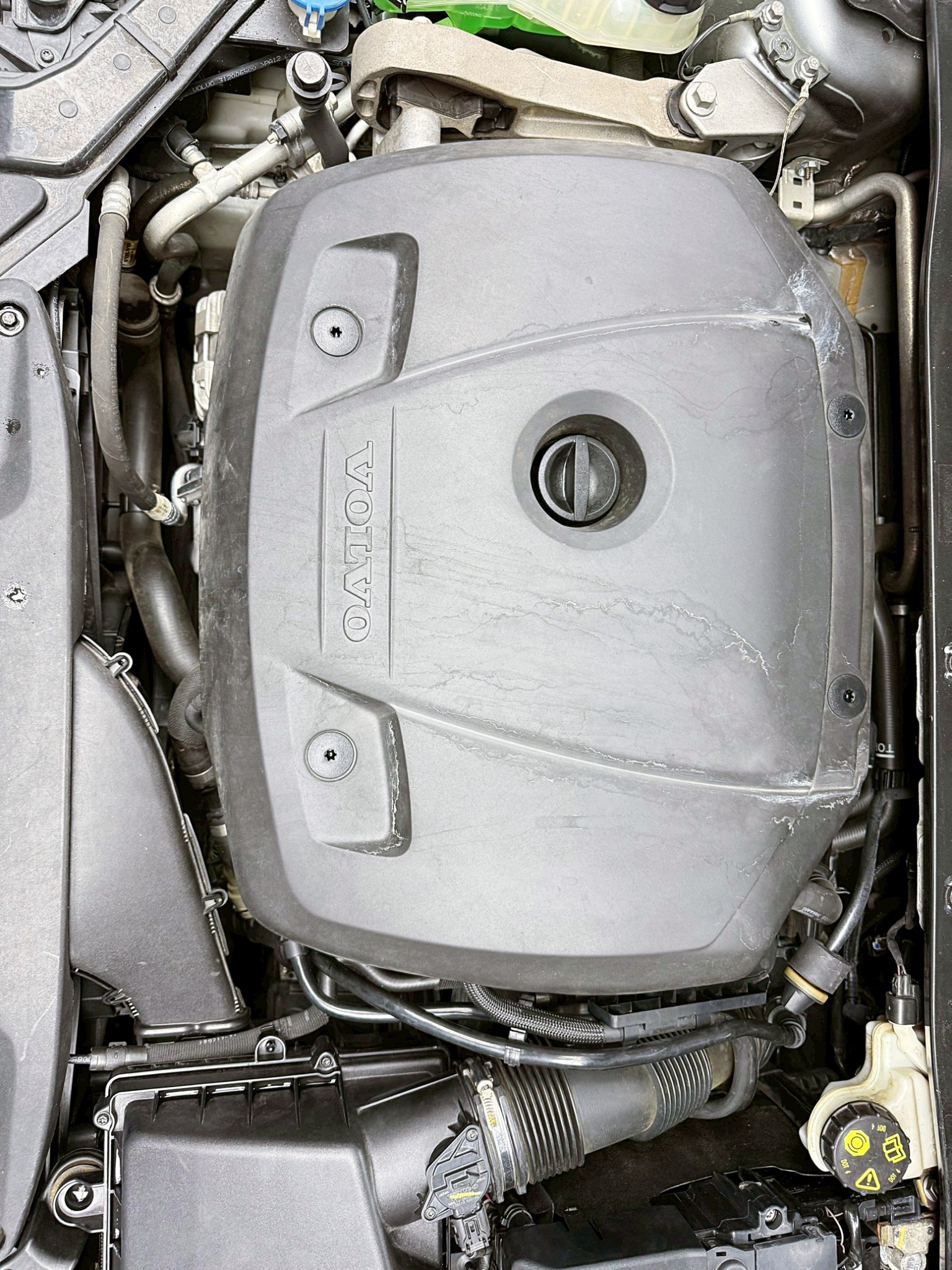 全台到府賞車 2017 Volvo V40 T3 安全旗艦版『小李經理』元禾國際車業/中古車/促銷中  第18張相片