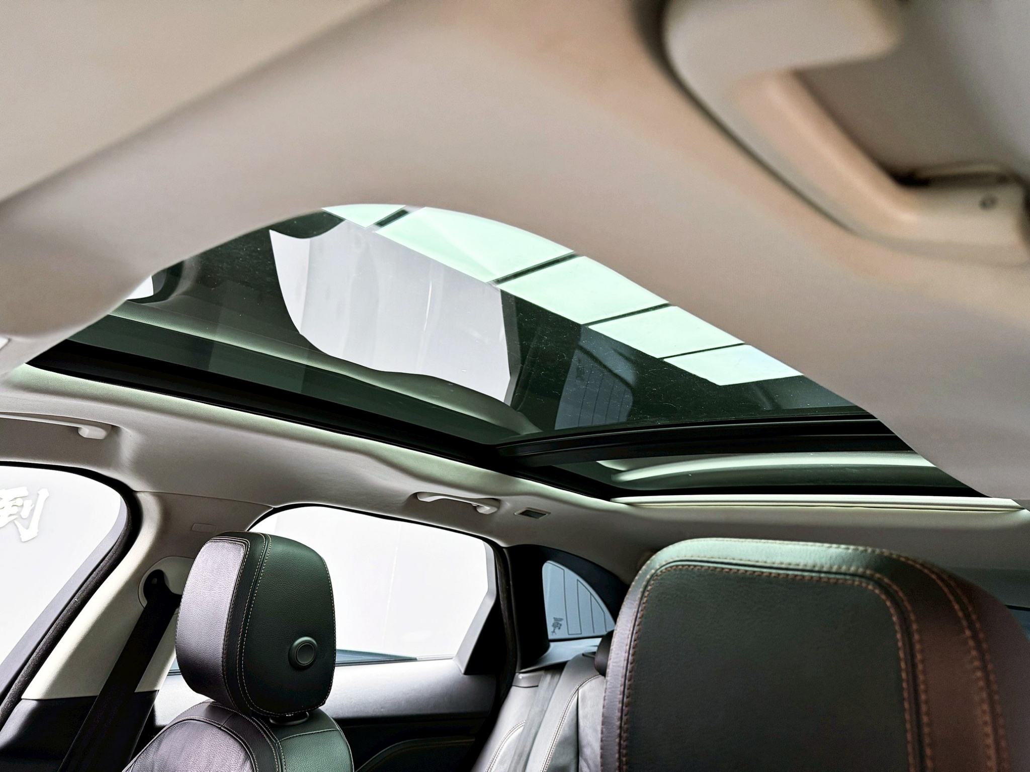 全台到府賞車 2016 Jaguar F-Pace Prestige 35T AWD『小李經理』元禾國際車業/中古車/促銷中  第11張相片