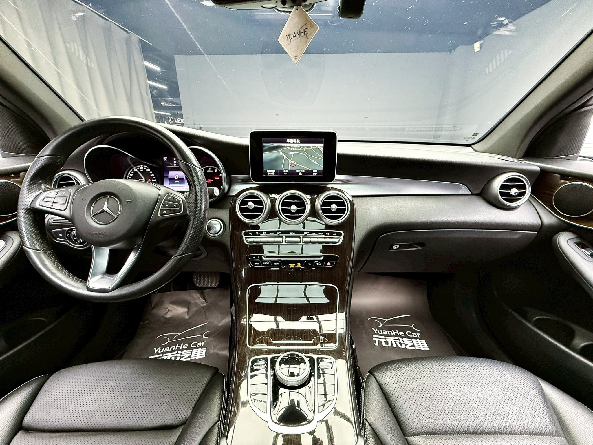 全台到府賞車 2016/17 Benz GLC300 4Matic X253型『小李經理』元禾國際車業/中古車/促銷中  第11張相片