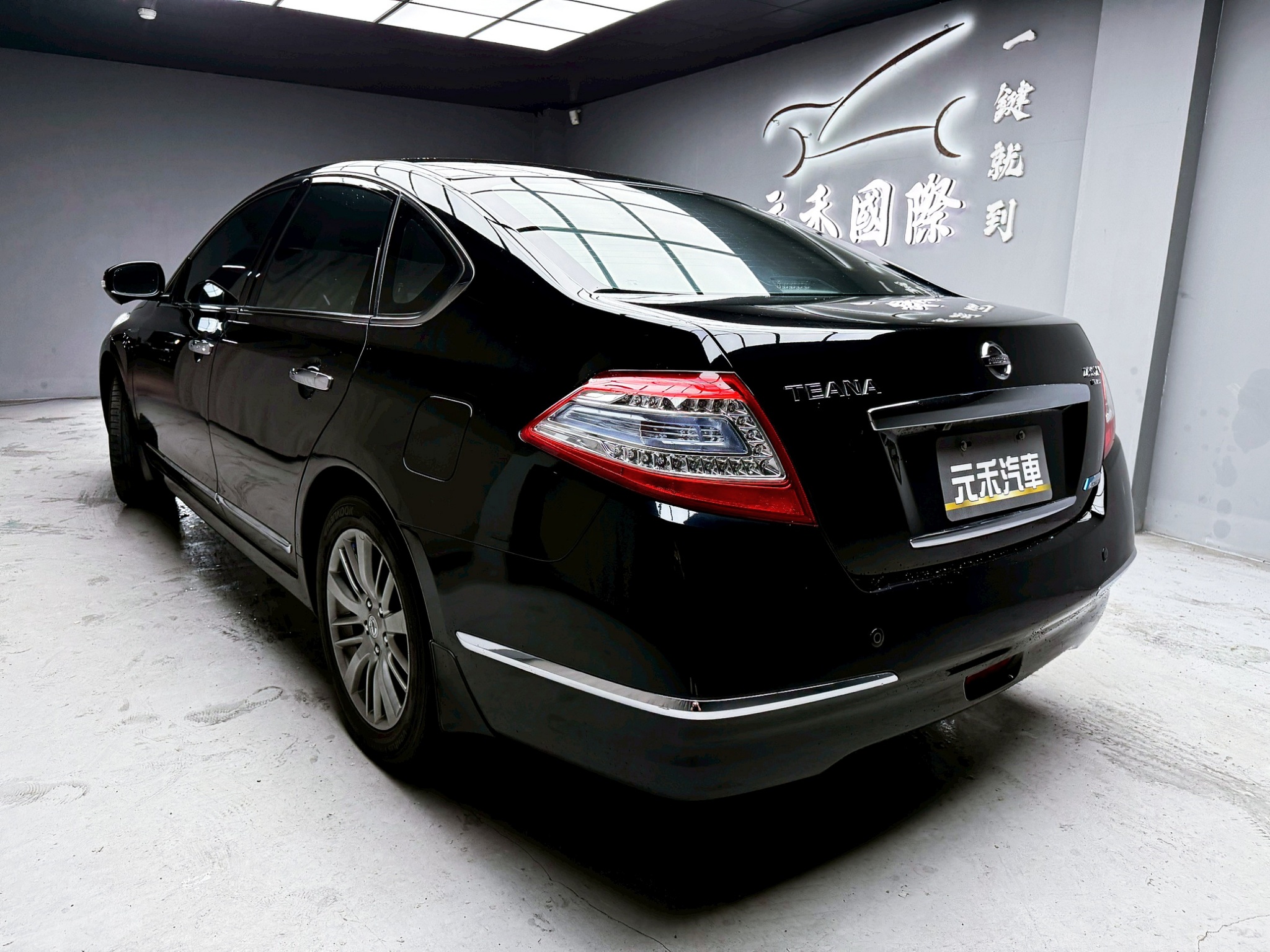全台到府賞車 2014 Nissan Teana LG 旗艦版『小李經理』元禾國際車業/中古車/促銷中  第3張相片