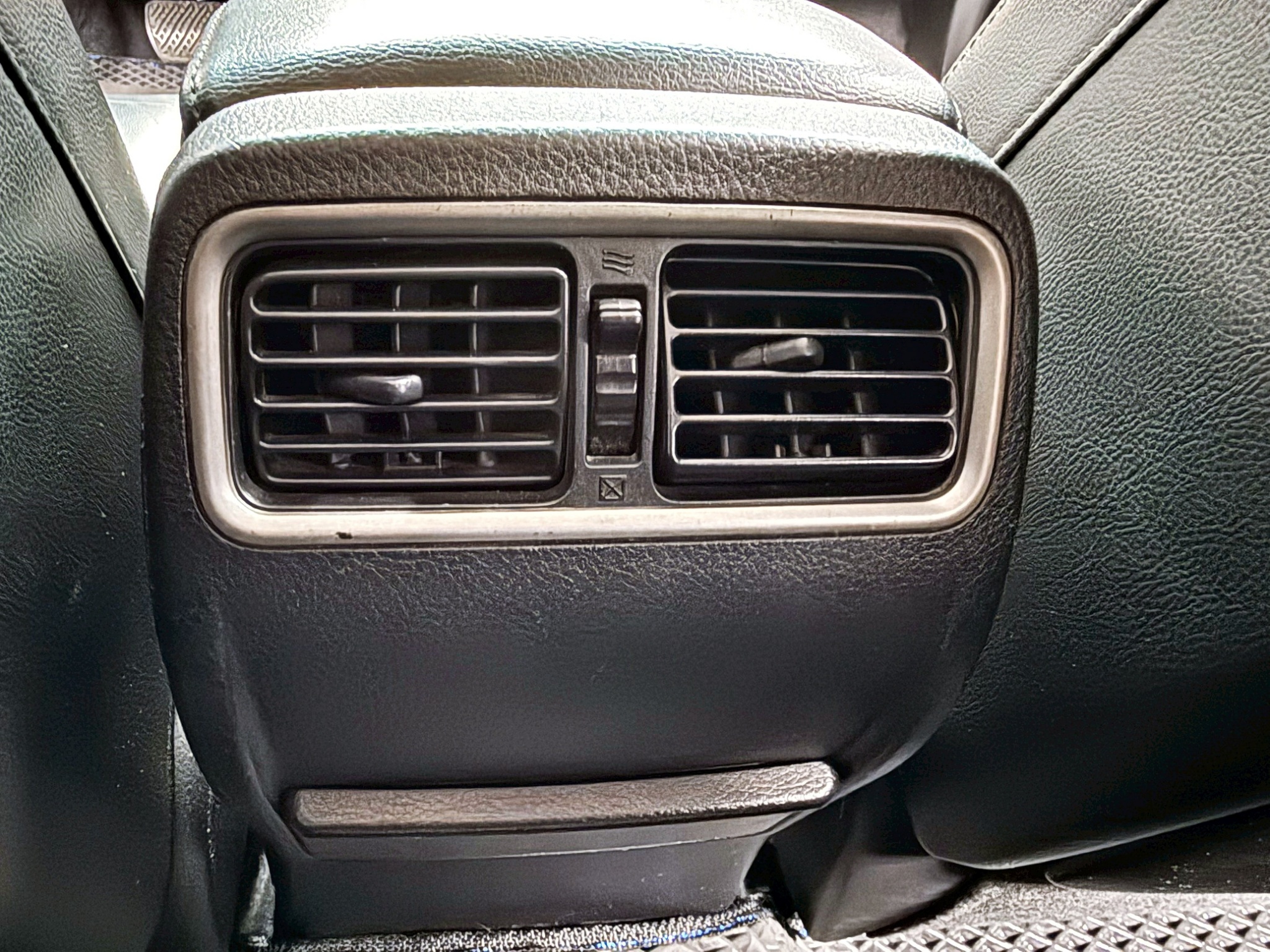 全台到府賞車 2014 Nissan Teana LG 旗艦版『小李經理』元禾國際車業/中古車/促銷中  第11張相片