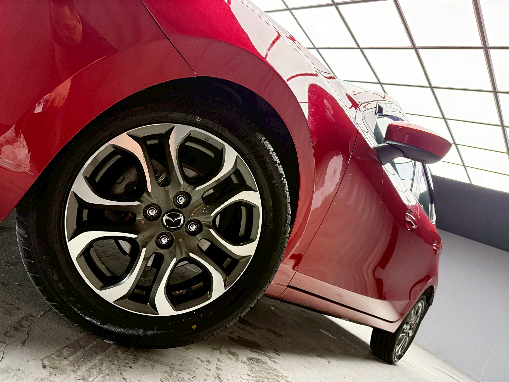 全台到府賞車 2017 Mazda2 尊榮型『小李經理』元禾國際車業/中古車/促銷中  第15張相片