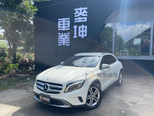 M-BENZ賓士 GLA200D  第1張相片