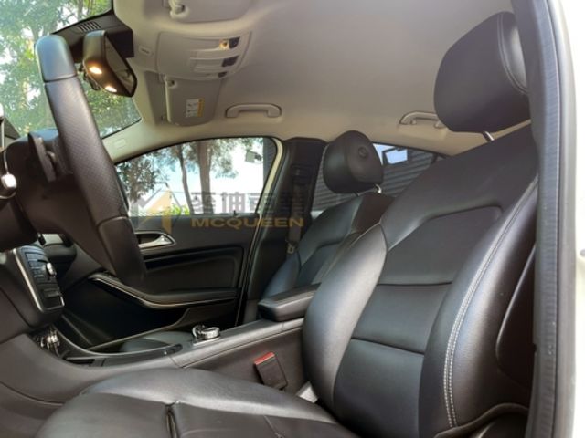 M-BENZ賓士 GLA200D  第2張相片