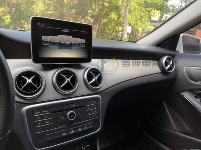 M-BENZ賓士 GLA200D  第4張相片