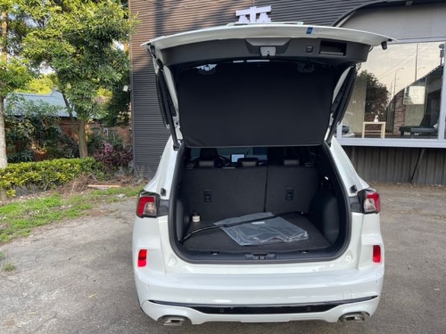 FORD福特 KUGA  第3張相片