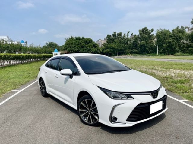 TOYOTA豐田 ALTIS  第2張相片